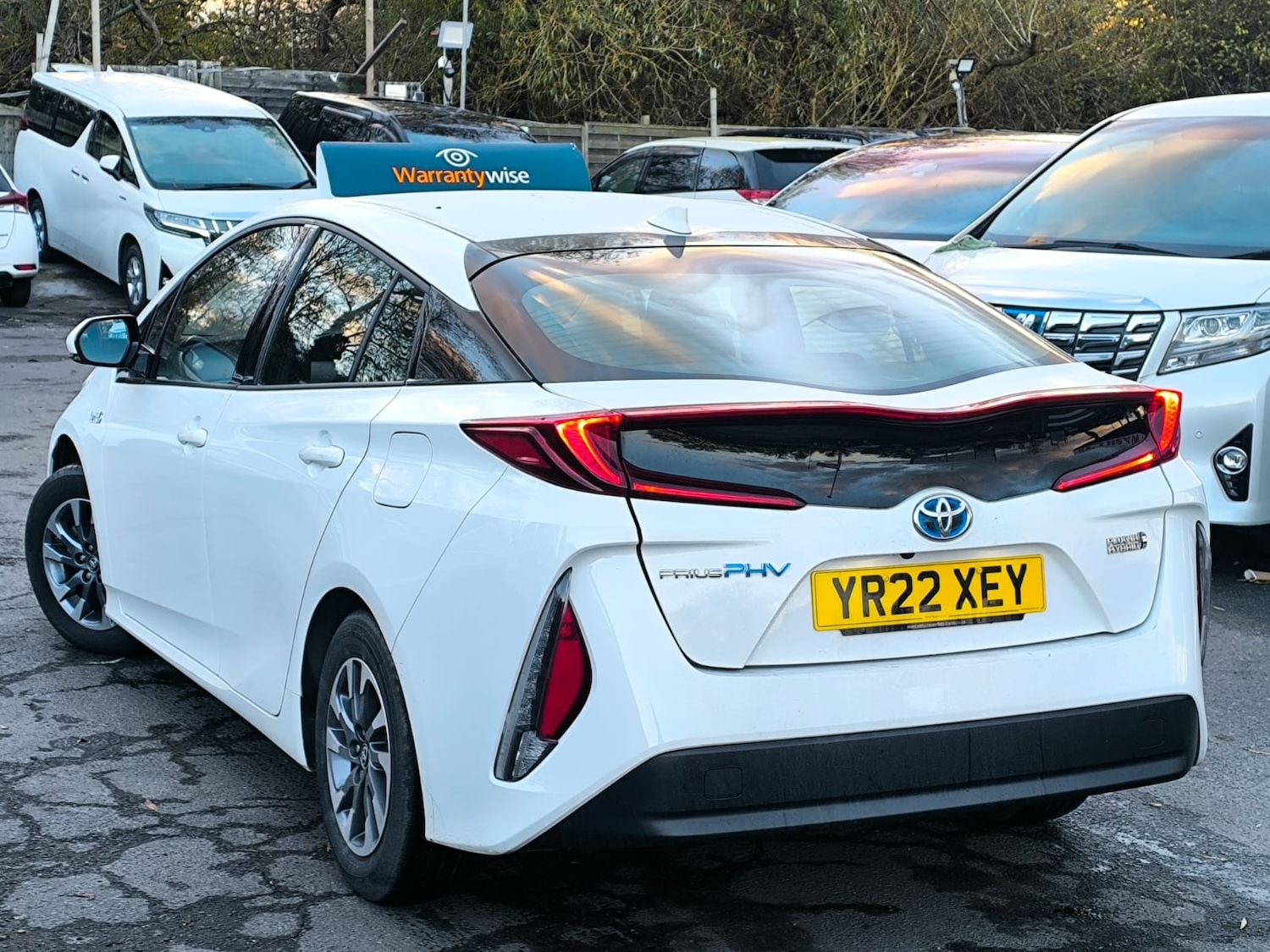 Used Toyota Prius 2022 for sale - 76794829: Photo 4