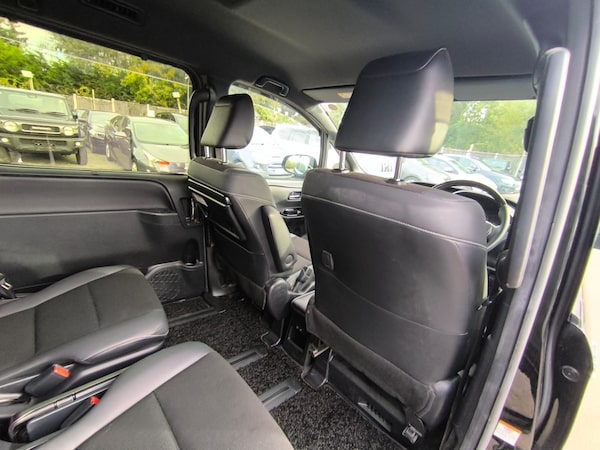 Used Toyota Noah 2022 for sale - 76194418: Photo 12