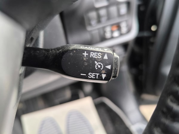 Used Toyota Noah 2022 for sale - 76194418: Photo 18