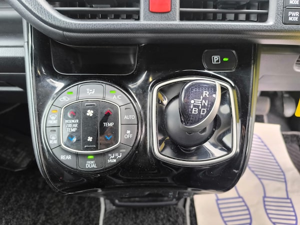 Used Toyota Noah 2022 for sale - 76194418: Photo 20