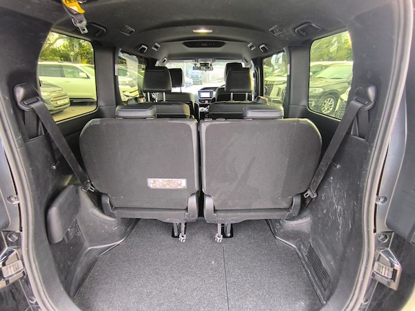 Used Toyota Noah 2022 for sale - 76194418: Photo 32