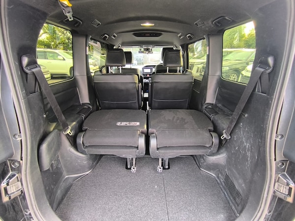 Used Toyota Noah 2022 for sale - 76194418: Photo 34