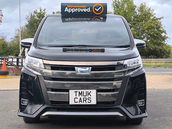 Used Toyota Noah 2022 for sale - 76194418: Photo 7