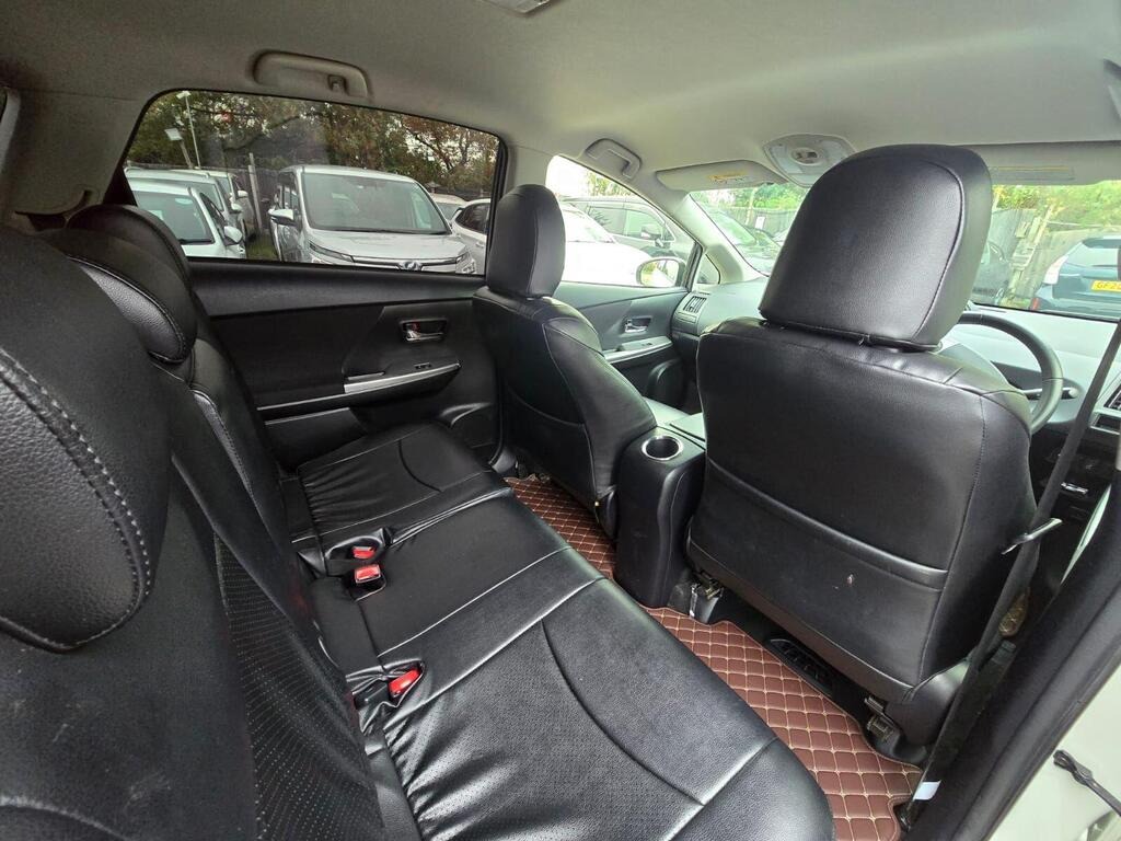 Used Toyota Prius+ 2017 for sale - 77148934: Photo 12