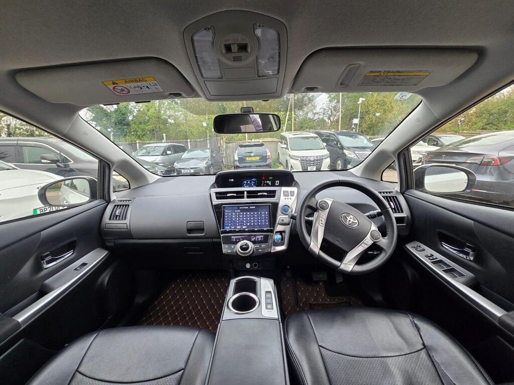 Used Toyota Prius+ 2017 for sale - 77148934: Photo 14