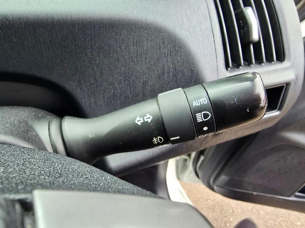 Used Toyota Prius+ 2017 for sale - 77148934: Photo 19