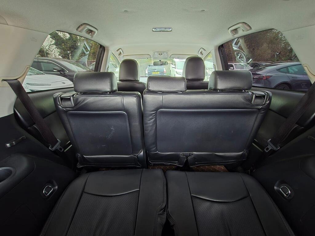 Used Toyota Prius+ 2017 for sale - 77148934: Photo 24