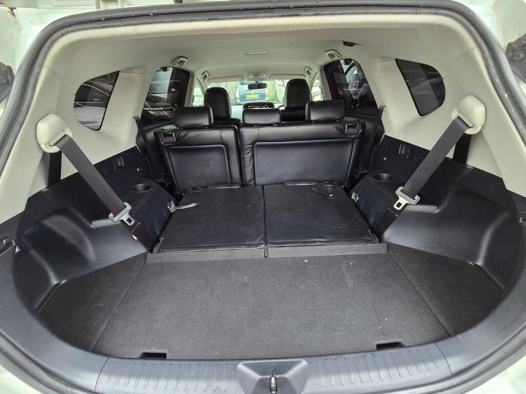 Used Toyota Prius+ 2017 for sale - 77148934: Photo 25