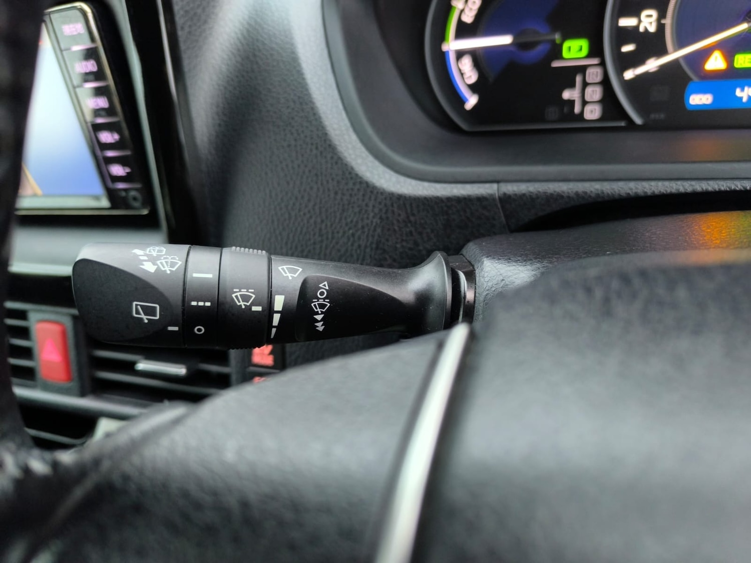 Used Toyota Voxy 2021 for sale - 76706029: Photo 22