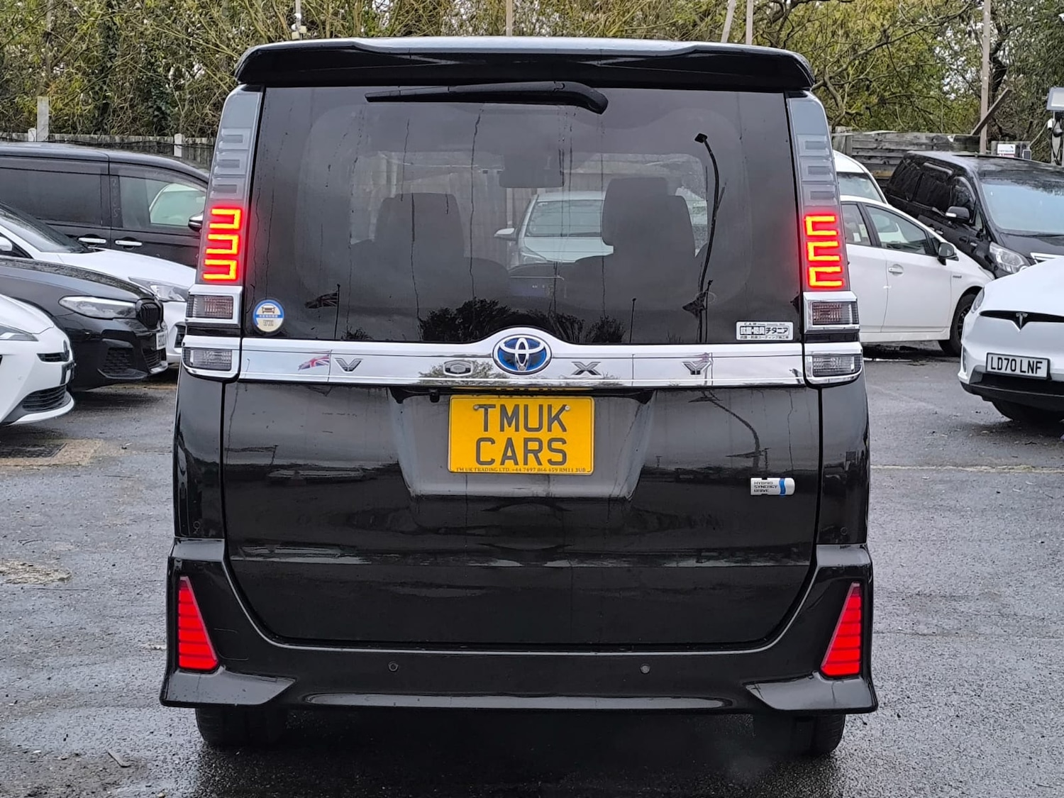 Used Toyota Voxy 2021 for sale - 76706029: Photo 8