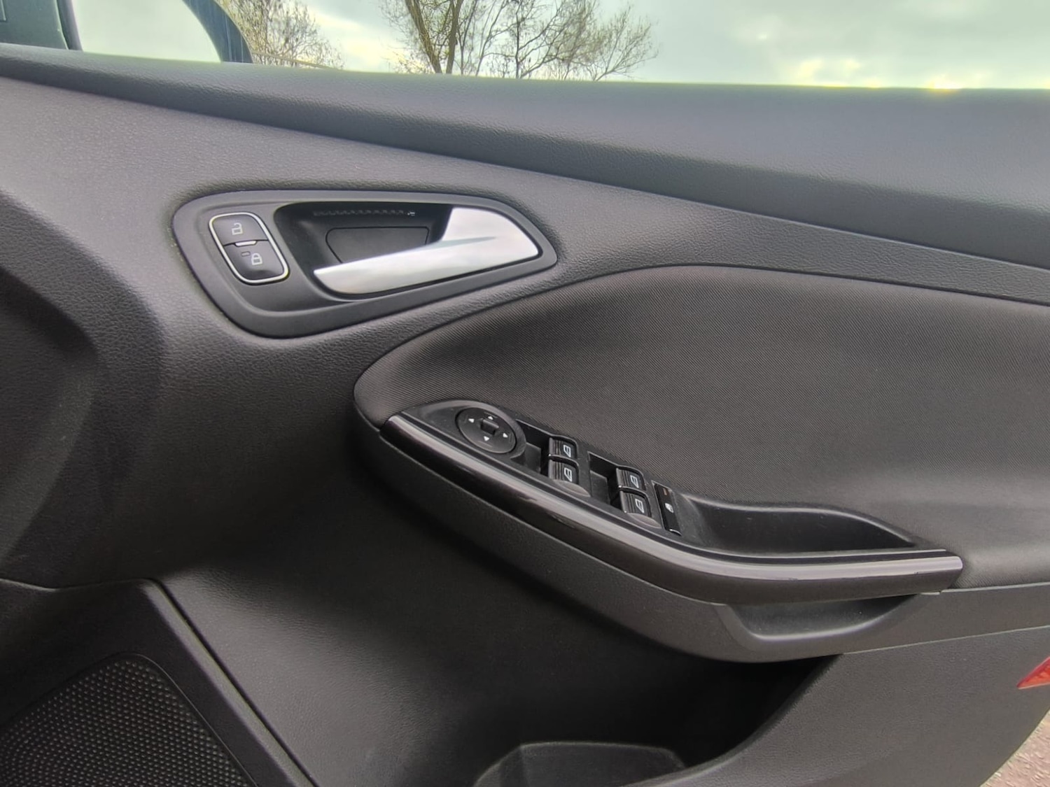 Used Ford Focus 2015 for sale - 78162961: Photo 29