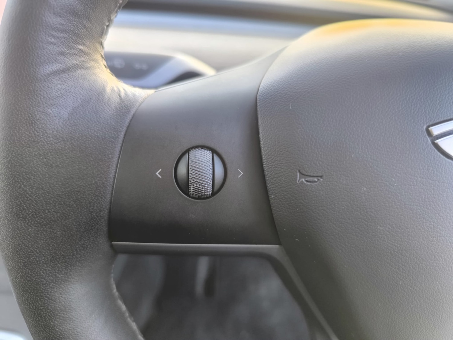 Used Tesla Model 3 2022 for sale - 77093796: Photo 16