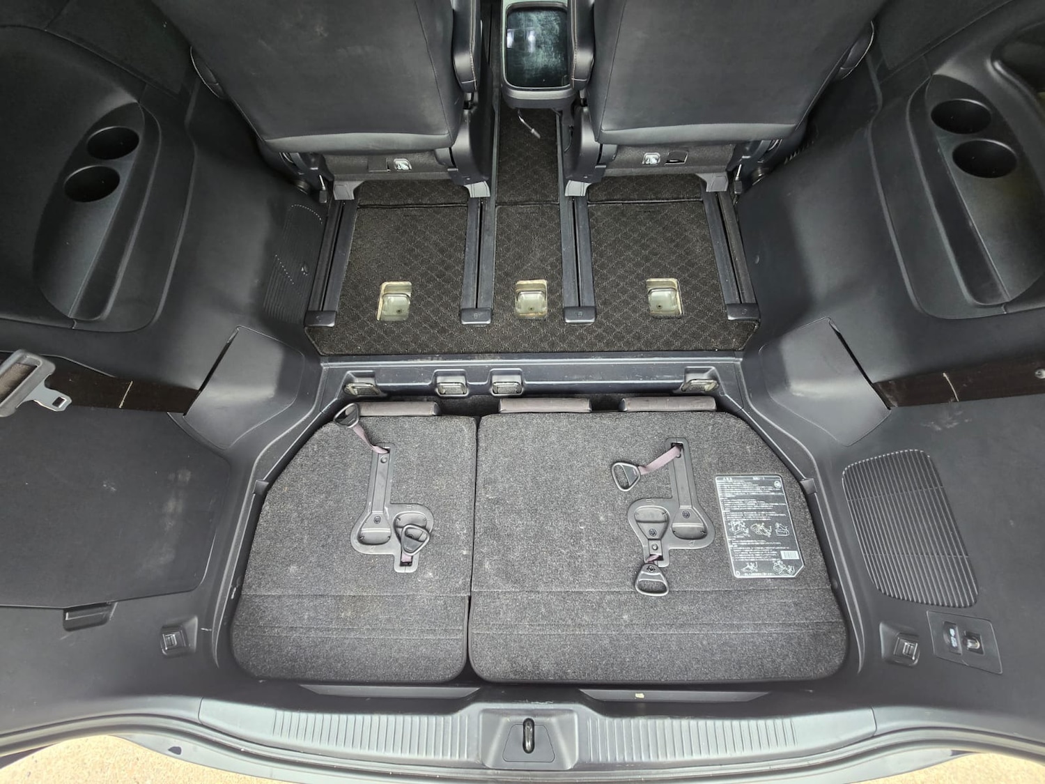 Vehicle 33