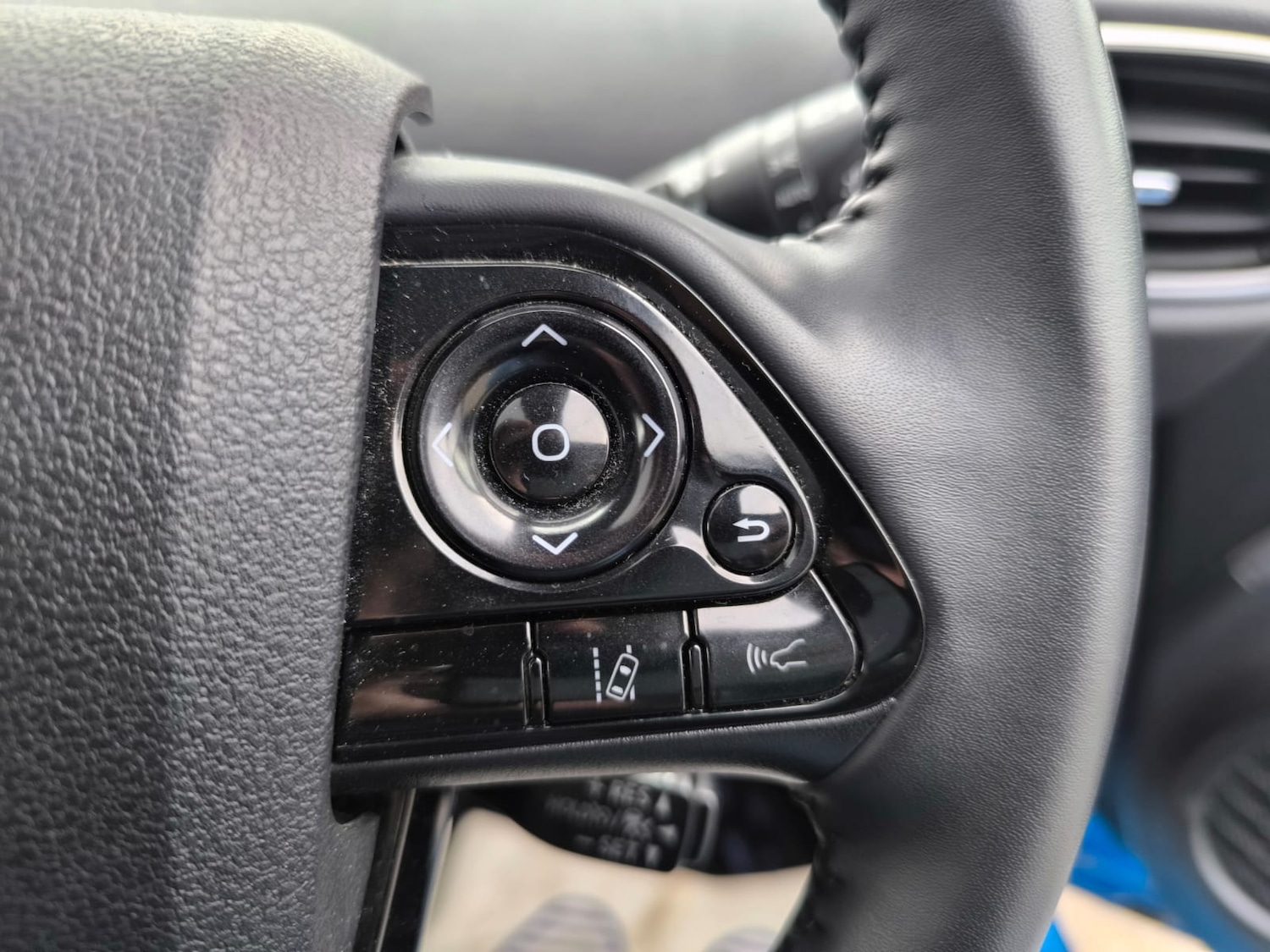 Used Toyota Prius 2020 for sale - 76046159: Photo 17