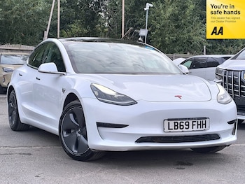 Used Tesla Model 3 2019 for sale - 75700505: Photo
