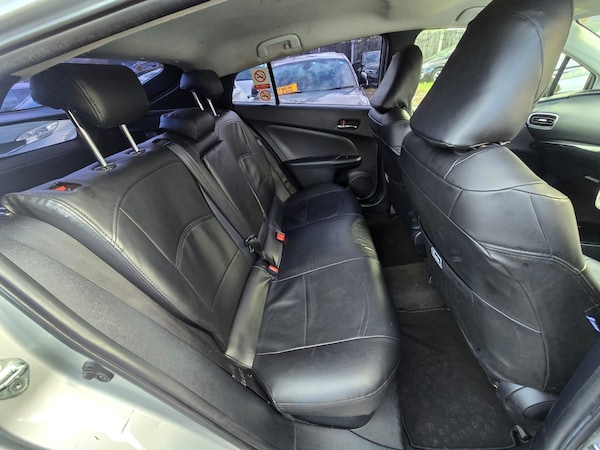 Used Toyota Prius 2018 for sale - 73030951: Photo 12