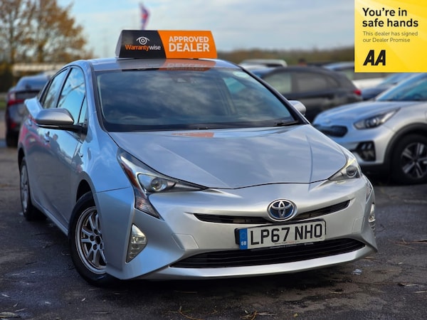 Used Toyota Prius 2018 for sale - 73030951: Photo 1