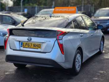 Used Toyota Prius 2018 for sale - 73030951: Photo