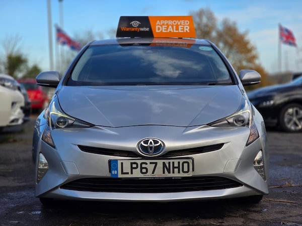 Used Toyota Prius 2018 for sale - 73030951: Photo 8