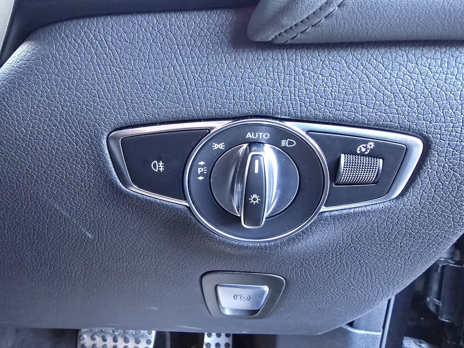 Used Mercedes-Benz EQC 2022 for sale - 76807376: Photo 28