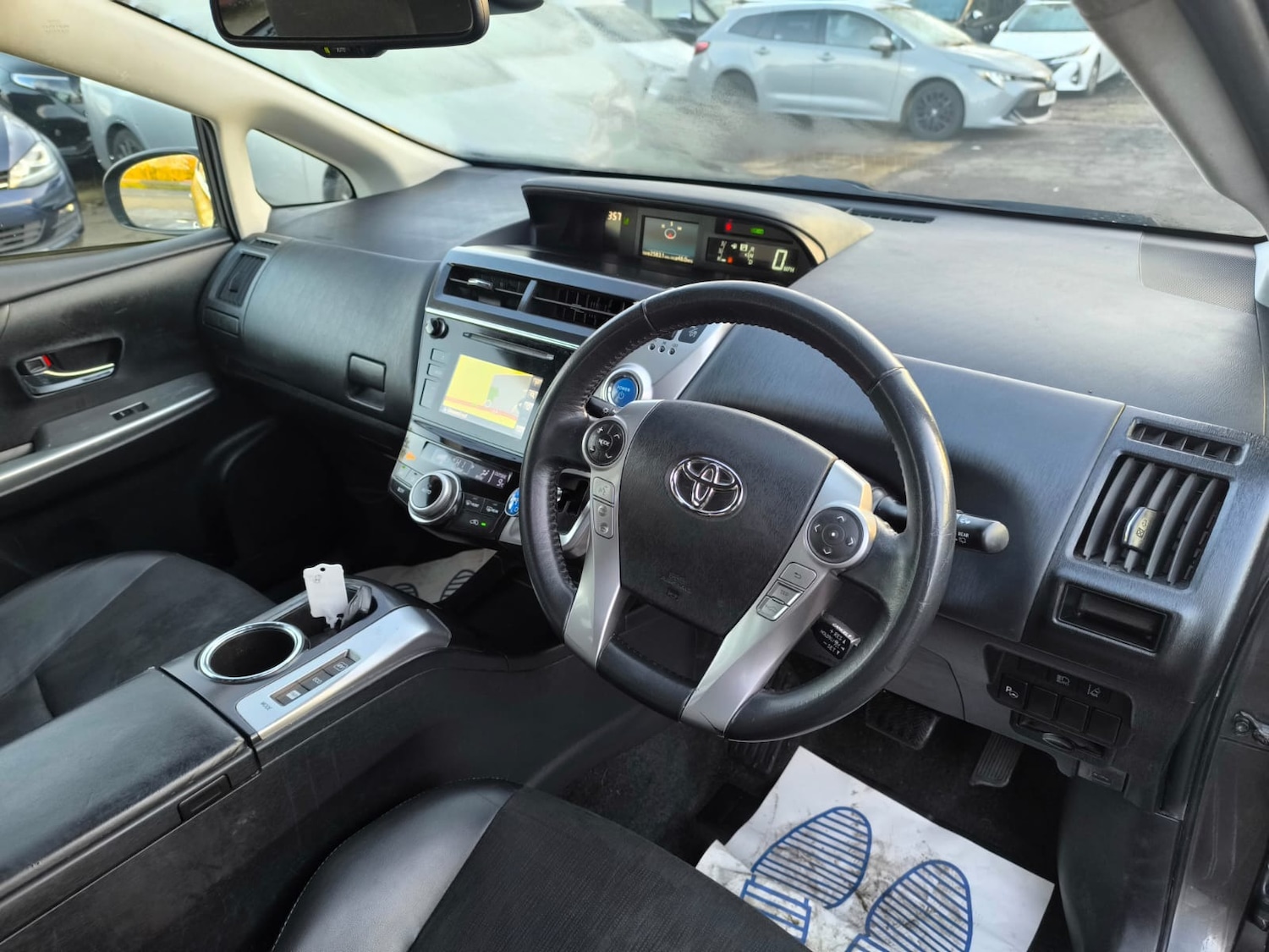 Used Toyota Prius+ 2020 for sale - 77093759: Photo 10