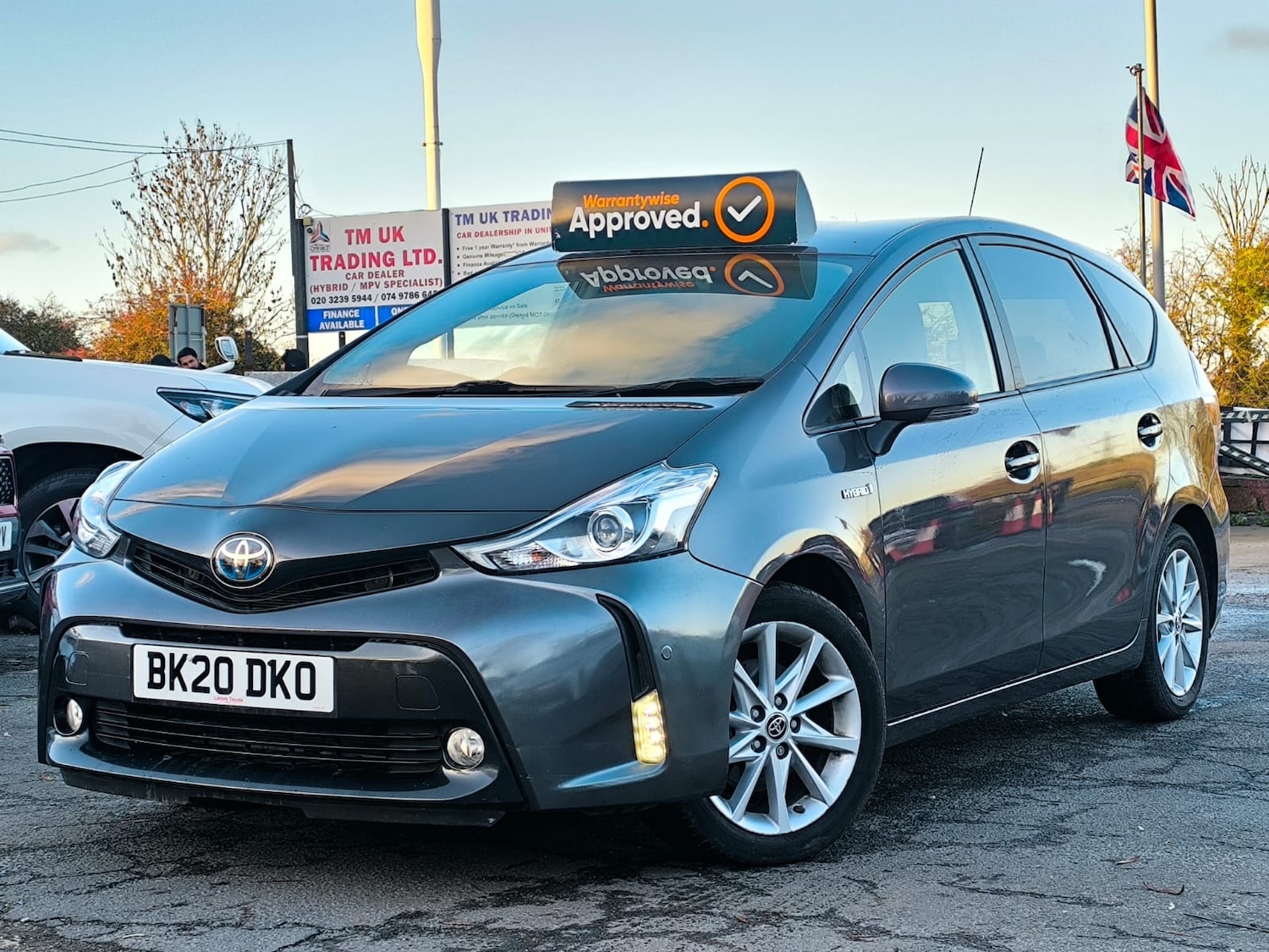 Used Toyota Prius+ 2020 for sale - 77093759: Photo 2