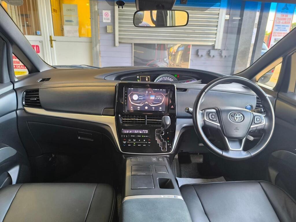 Used Toyota Estima 2018 for sale - 76860238: Photo 15