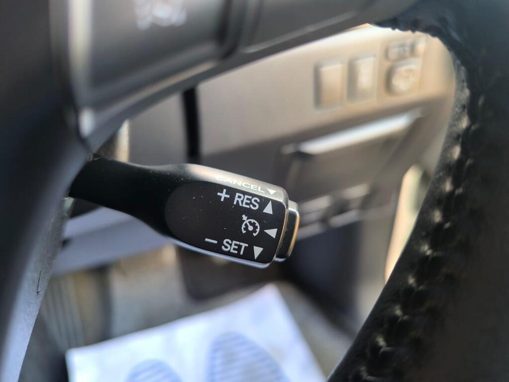 Used Toyota Estima 2018 for sale - 76860238: Photo 19