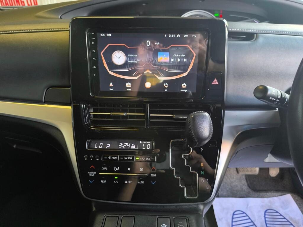 Used Toyota Estima 2018 for sale - 76860238: Photo 21