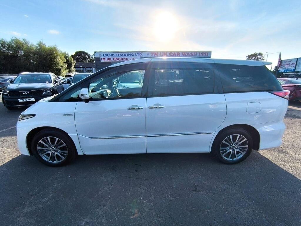 Used Toyota Estima 2018 for sale - 76860238: Photo 6