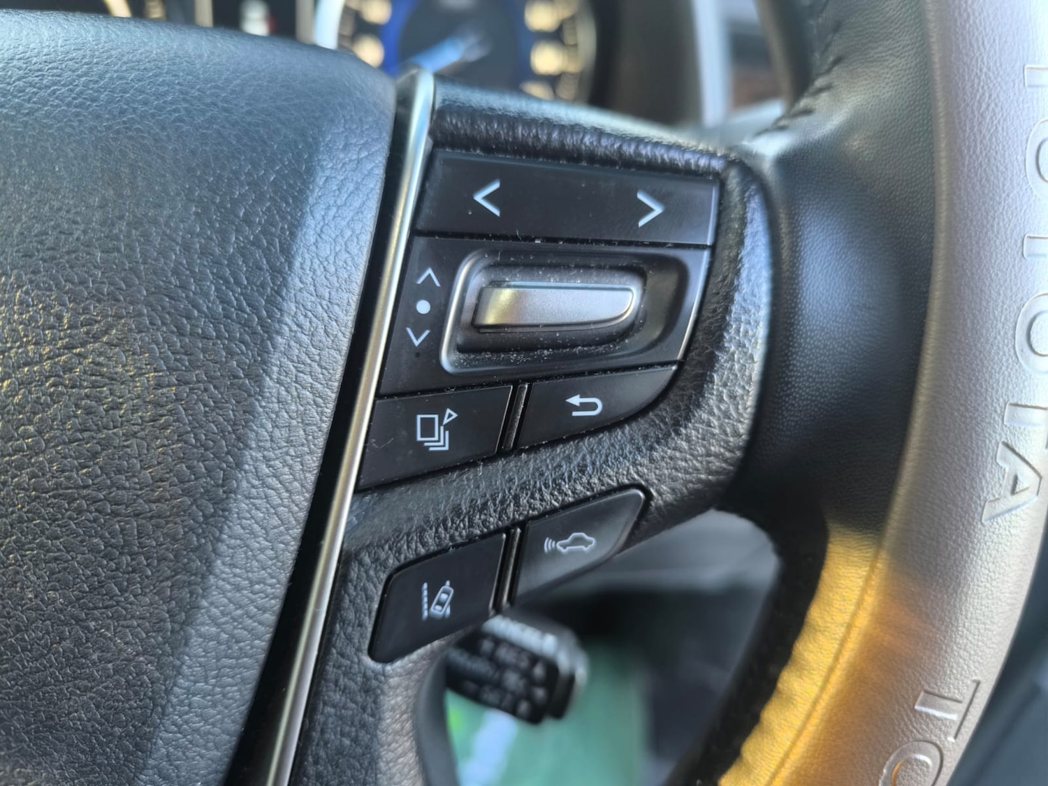 Used Toyota Alphard 2022 for sale - 76682313: Photo 19