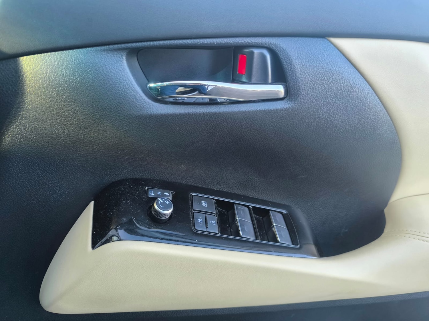 Used Toyota Alphard 2022 for sale - 76682313: Photo 34