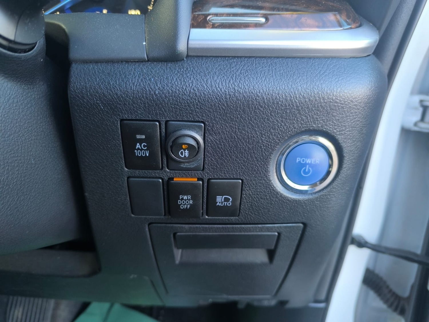 Used Toyota Alphard 2022 for sale - 76682313: Photo 36