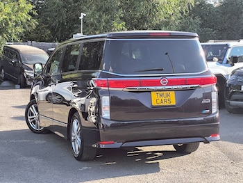 Used Nissan Elgrand 2013 for sale - 79405884: Photo