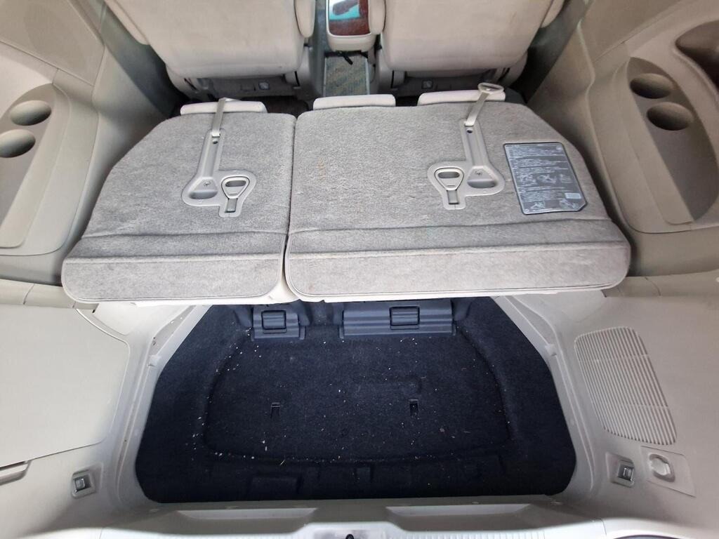 Used Toyota Estima 2010 for sale - 76860005: Photo 28