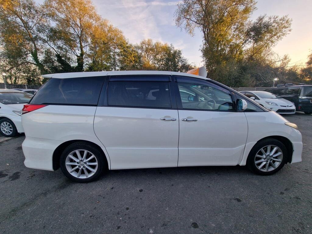 Used Toyota Estima 2010 for sale - 76860005: Photo 5