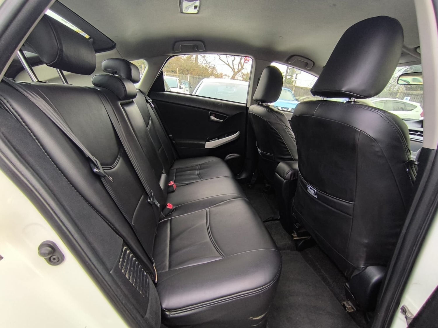 Used Toyota Prius 2015 for sale - 78150042: Photo 11