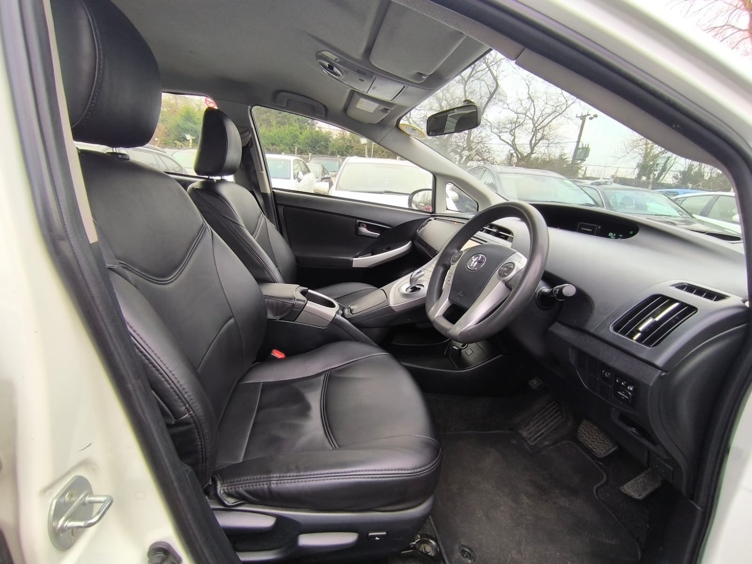 Used Toyota Prius 2015 for sale - 78150042: Photo 9