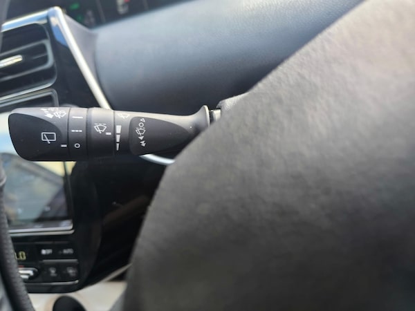 Used Toyota Prius 2016 for sale - 75304028: Photo 23