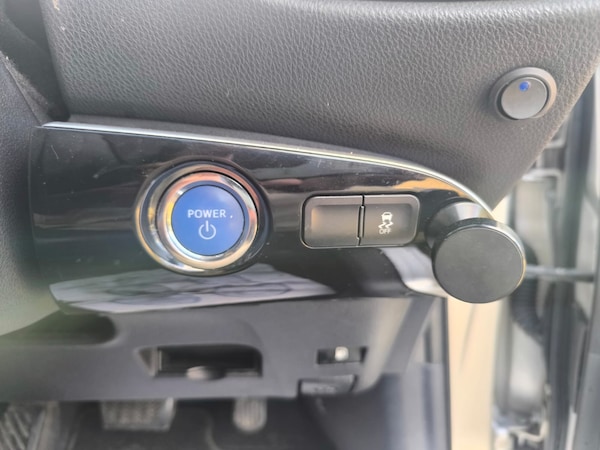 Used Toyota Prius 2016 for sale - 75304028: Photo 27