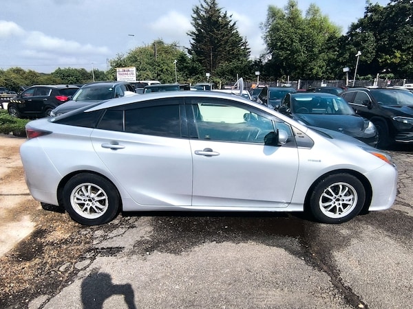 Used Toyota Prius 2016 for sale - 75304028: Photo 6