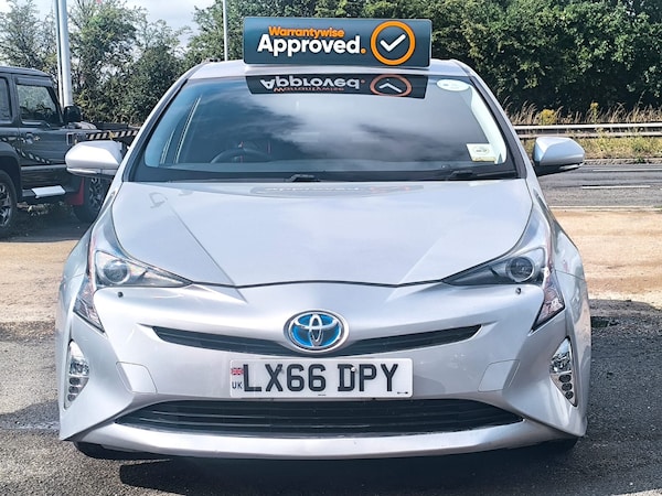 Used Toyota Prius 2016 for sale - 75304028: Photo 8