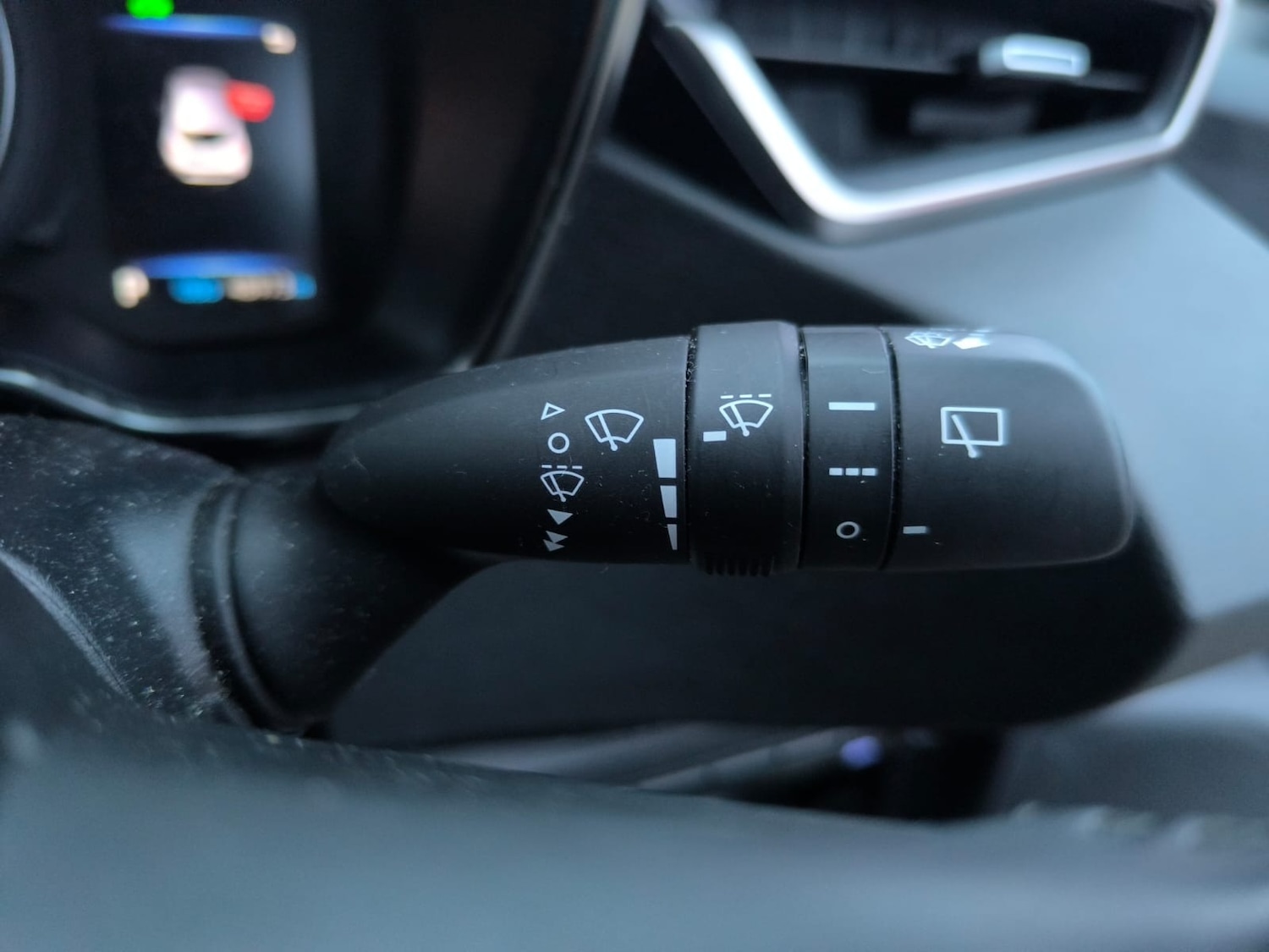 Used Toyota Corolla 2020 for sale - 76907790: Photo 25