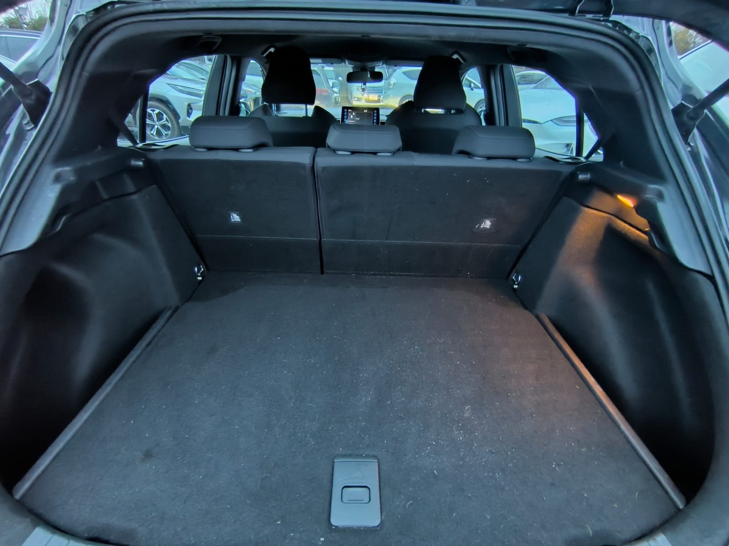 Used Toyota Corolla 2020 for sale - 76907790: Photo 34