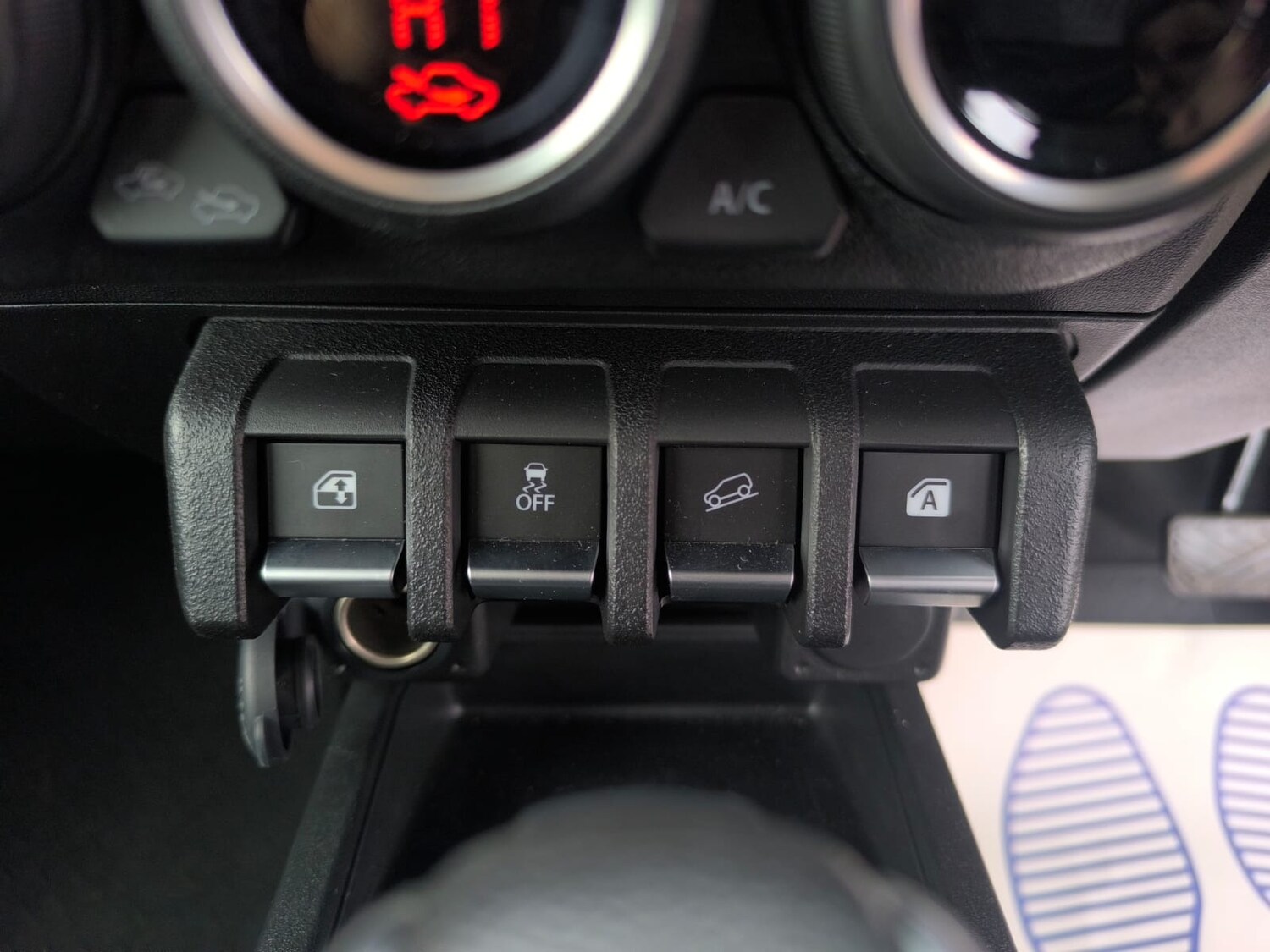 Used Suzuki Jimny 2024 for sale - 77086563: Photo 24