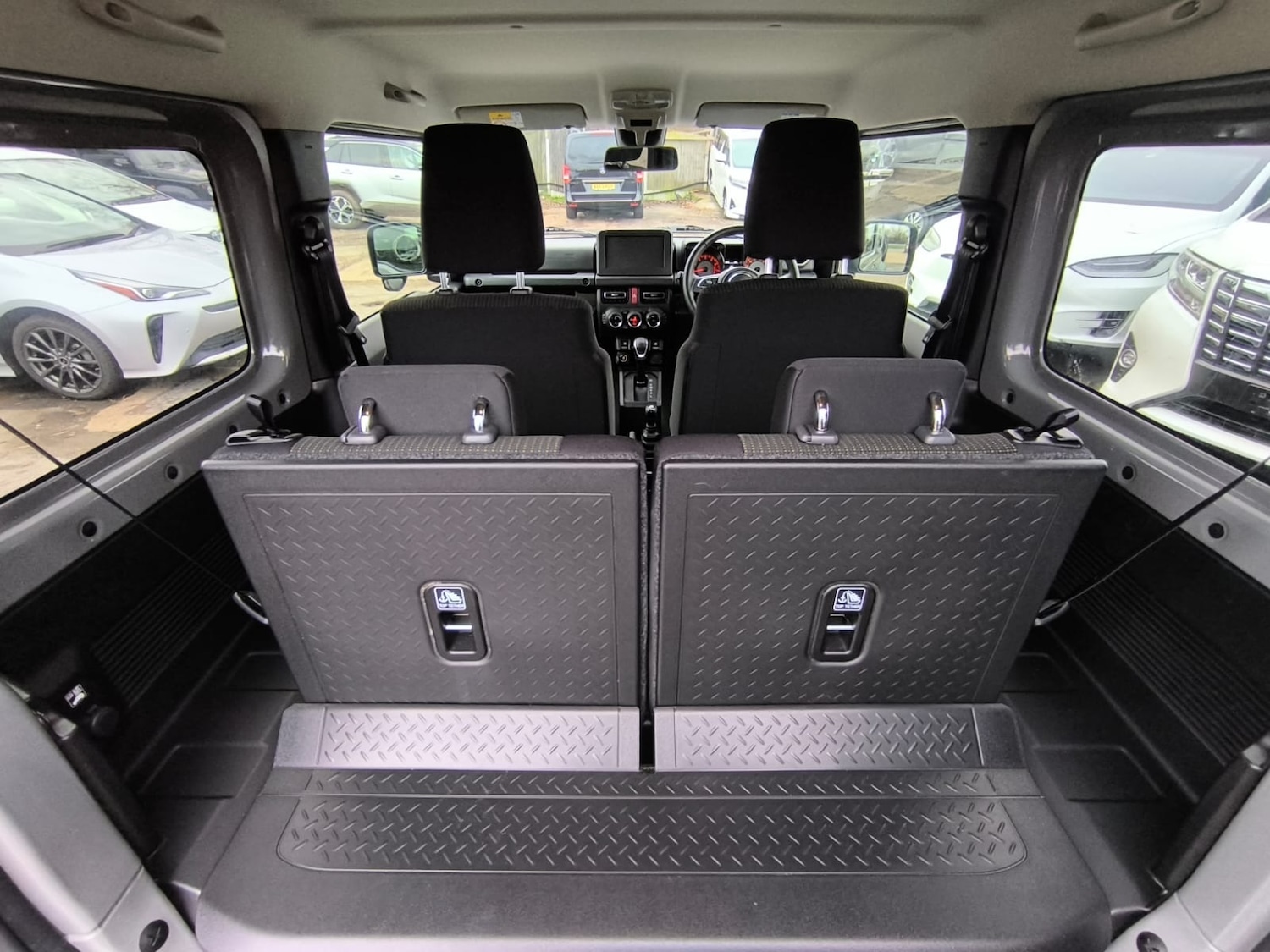 Used Suzuki Jimny 2024 for sale - 77086563: Photo 31