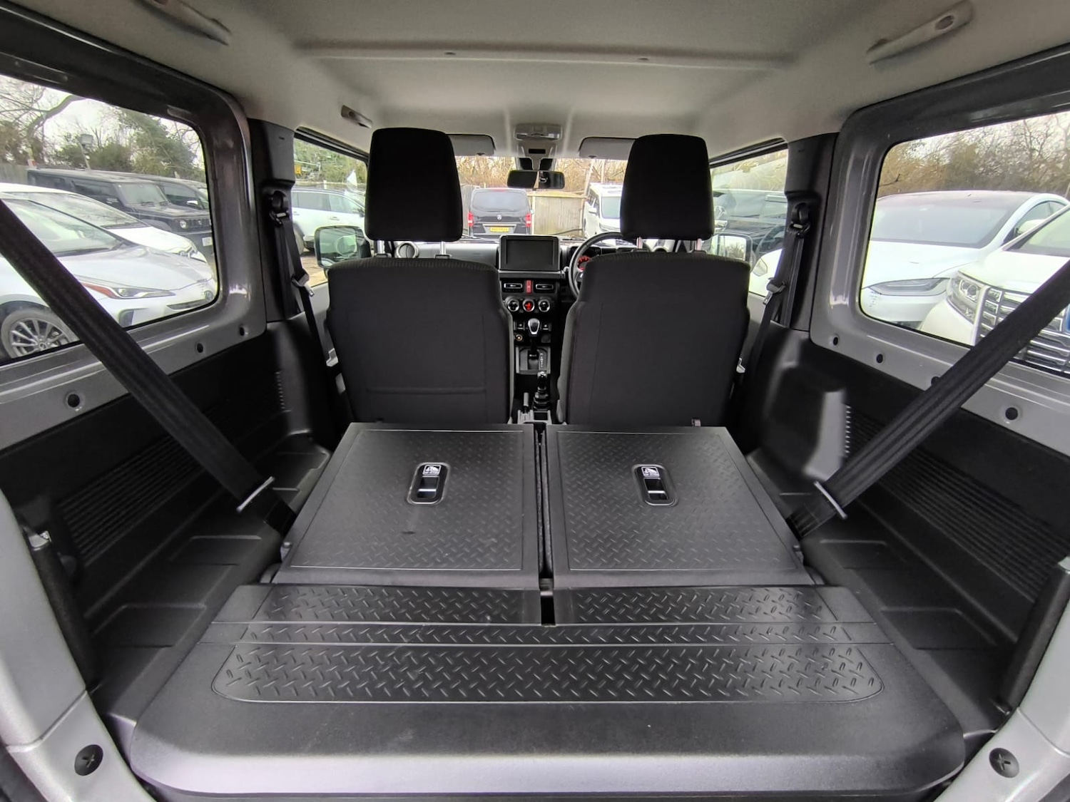 Used Suzuki Jimny 2024 for sale - 77086563: Photo 32