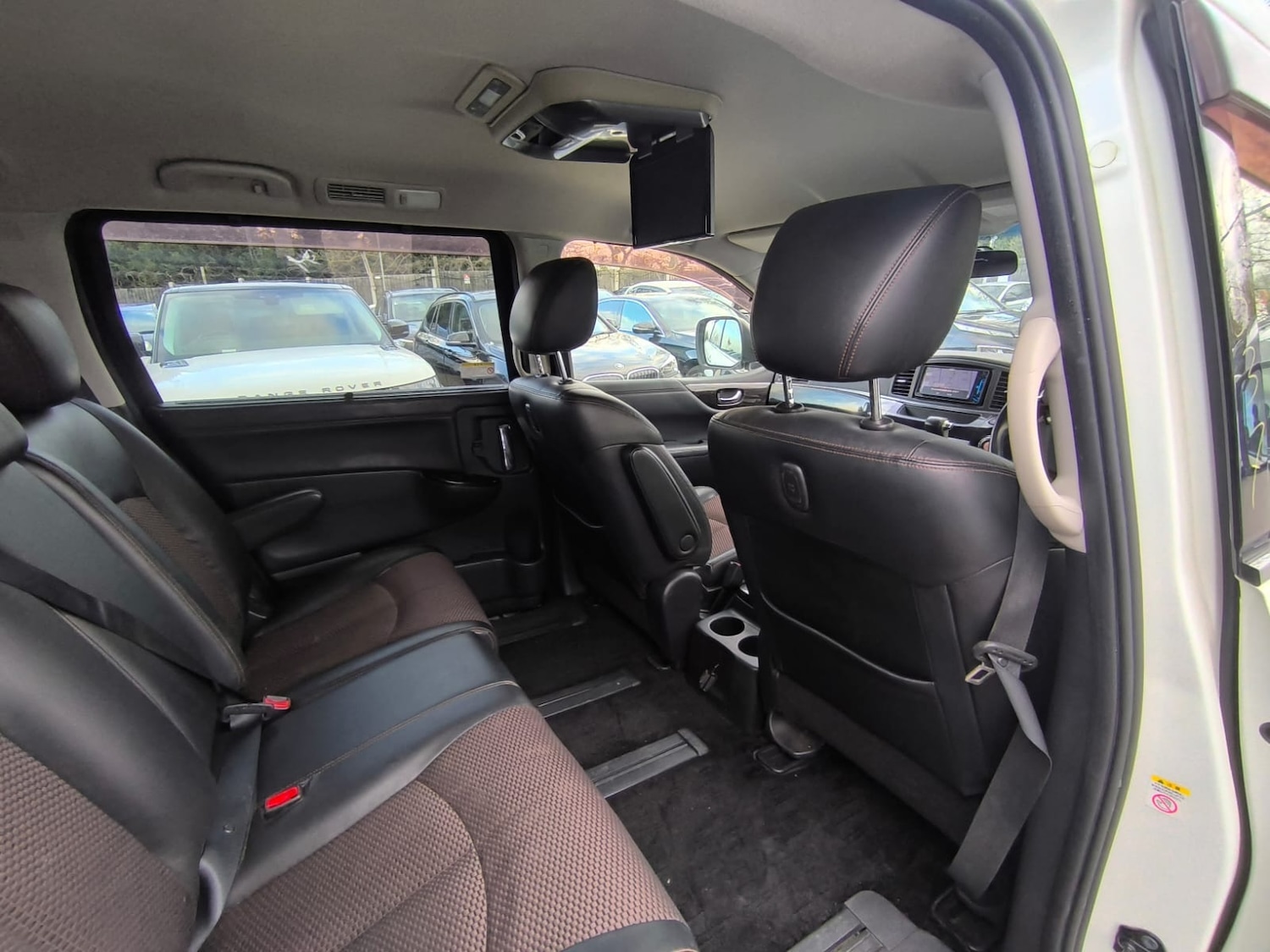 Used Nissan Elgrand 2012 for sale - 78143781: Photo 11