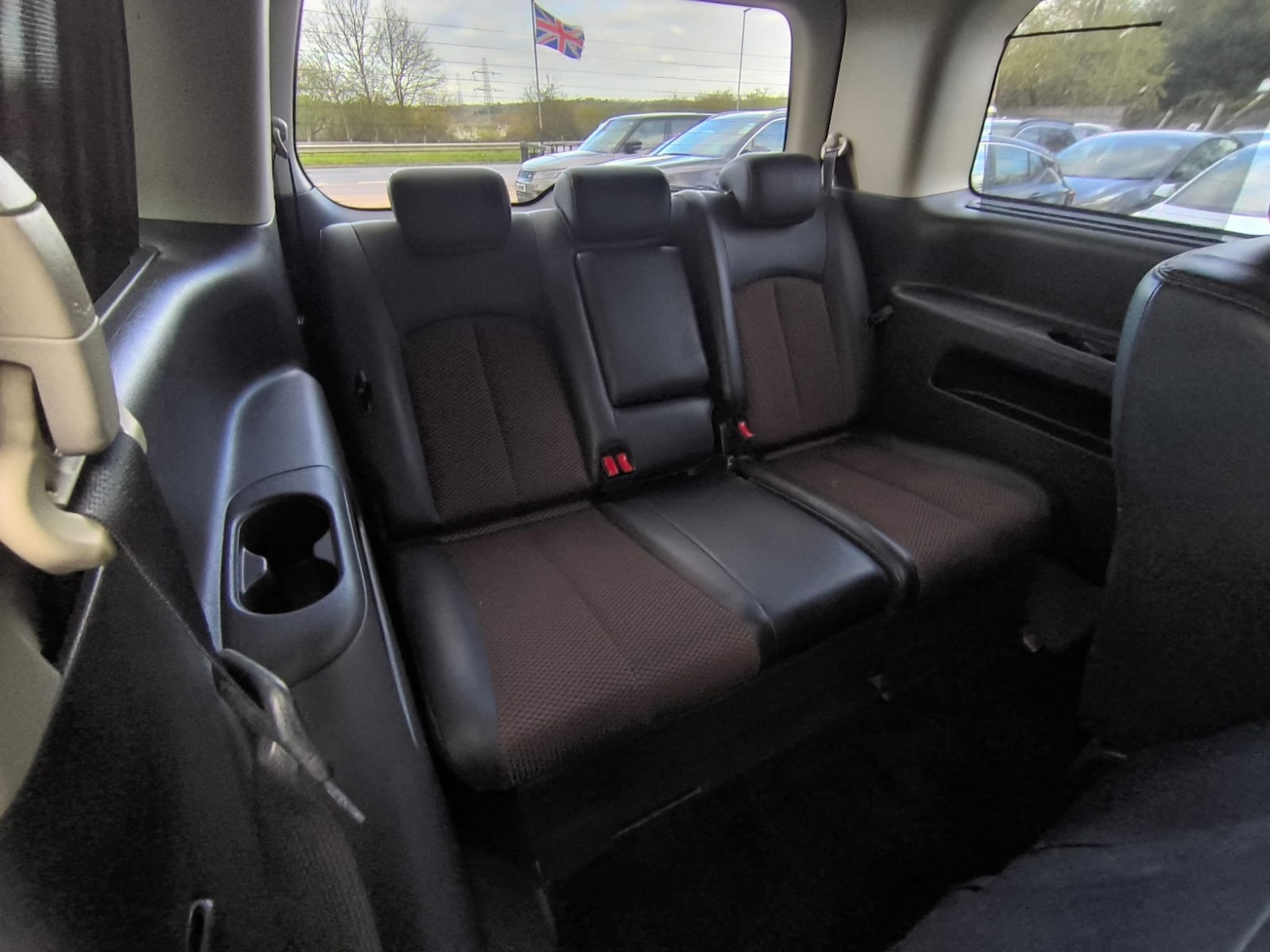 Used Nissan Elgrand 2012 for sale - 78143781: Photo 12