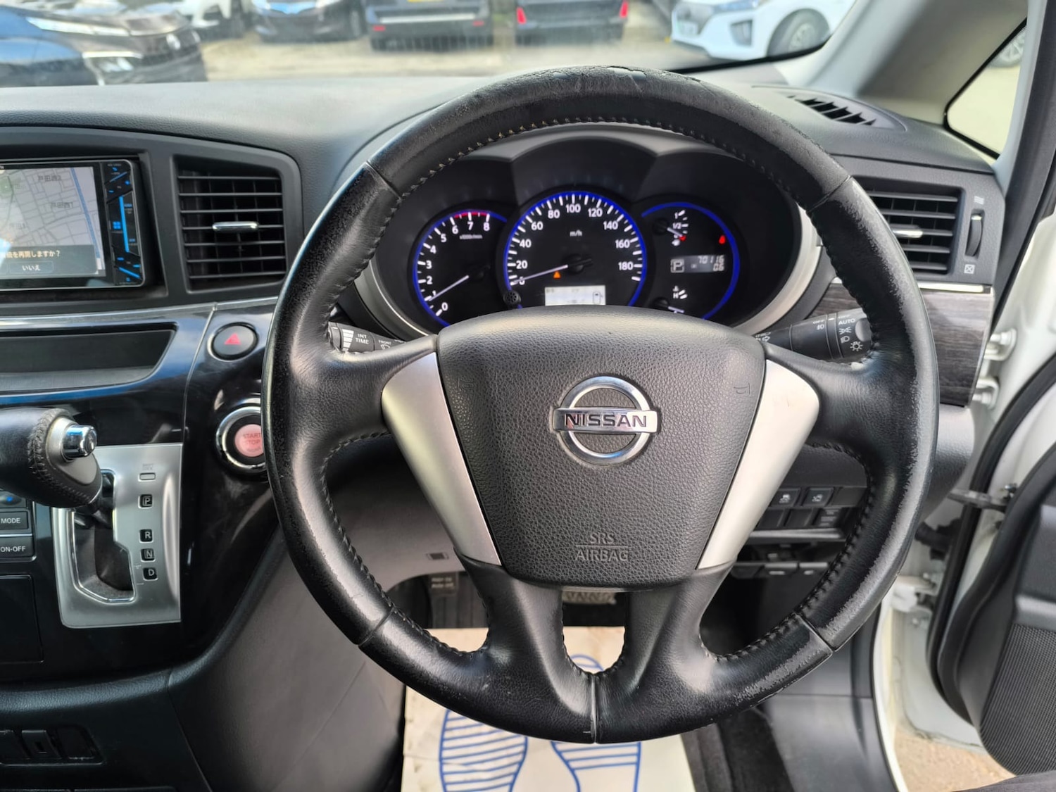 Used Nissan Elgrand 2012 for sale - 78143781: Photo 15